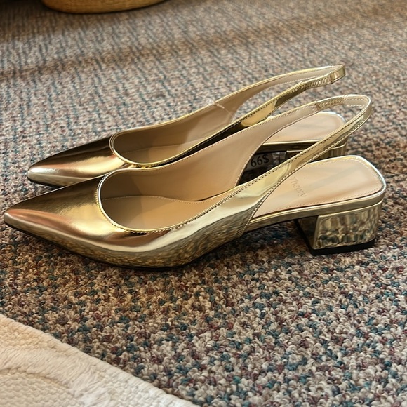 🆕️Theory Slingback Pump in Metallic Leather size 36 (6) - Picture 3 of 6
